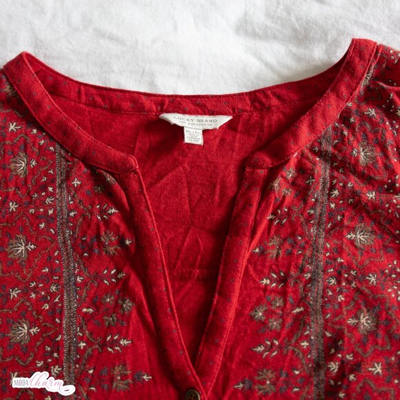 Mix Print Button Up Top, Red - Picture 5 of 7